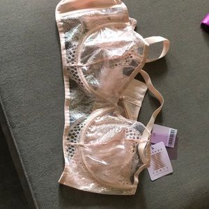 Plastic push up bra
